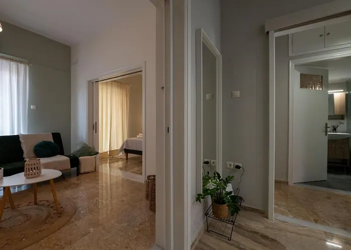 Anesis With A Yard Апартаменты *