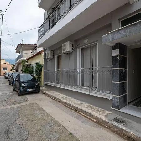 Anesis With A Yard * Kalamata