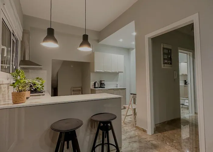 Anesis With A Yard * Kalamata